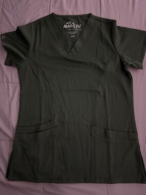 Mini Marilyn by MediChic Olive Green V-Neck Scrub Top